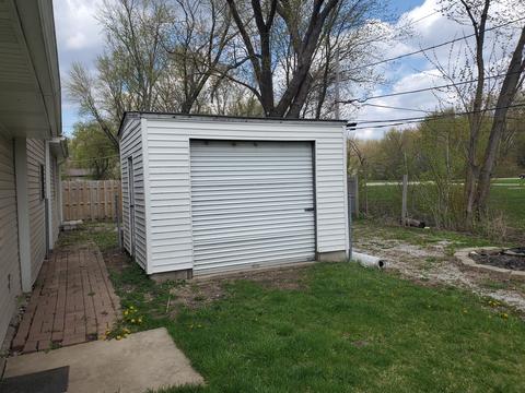 222 Willow Rd, Lakemoor, IL 60051 photo 12