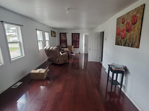 222 Willow Rd, Lakemoor, IL 60051 photo 8