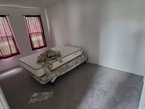 222 Willow Rd, Lakemoor, IL 60051 photo 4