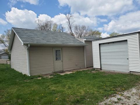 222 Willow Rd, Lakemoor, IL 60051 photo 13