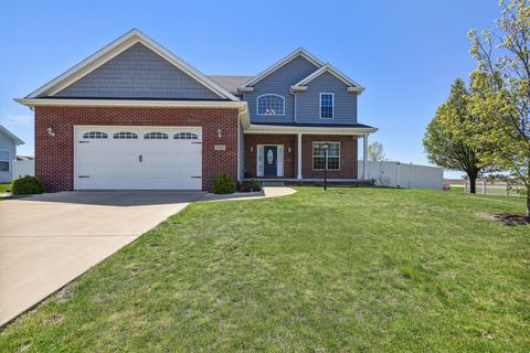 1211 Declaration Dr, Savoy, IL 61874 photo 2