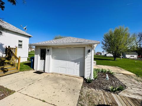 312 S 1st St, Cherry, IL 61317 photo 21
