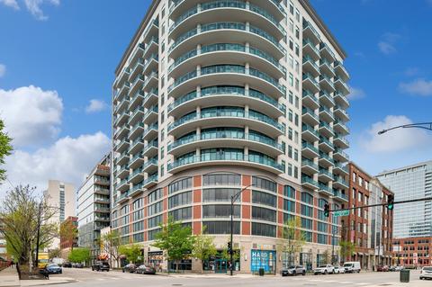 340 W Superior St #1012, Chicago, IL 60654