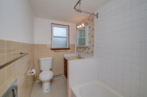 114 N Main St, Algonquin, IL 60102 photo 15