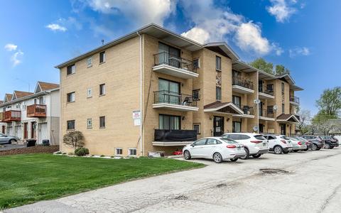 7824 W 87th Pl #2D, Bridgeview, IL 60455
