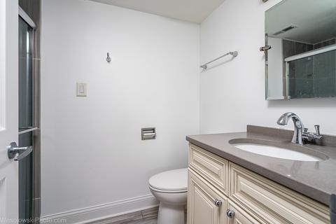 7824 W 87th Pl #2D, Bridgeview, IL 60455 photo 8