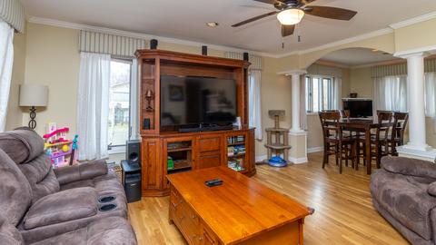 400 Frederick Ln, Hoffman Estates, IL 60169 photo 5