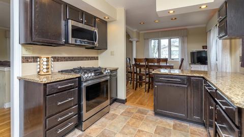 400 Frederick Ln, Hoffman Estates, IL 60169 photo 7