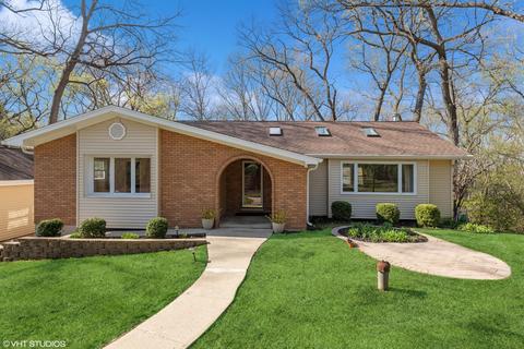 6806 Rhode Island Trl, Crystal Lake, IL 60012