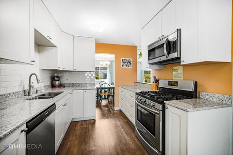1636 Dundee Dr, Wheaton, IL 60189 photo 5