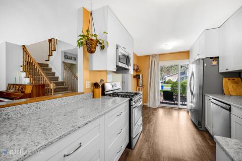 1636 Dundee Dr, Wheaton, IL 60189 photo 6