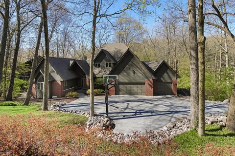 800 Harper Dr, Algonquin, IL 60102 photo 3