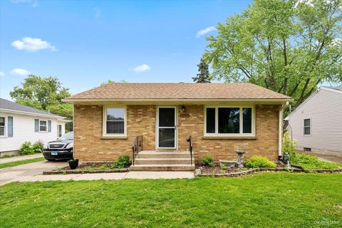424 Ingleside Ave, Aurora, IL 60506