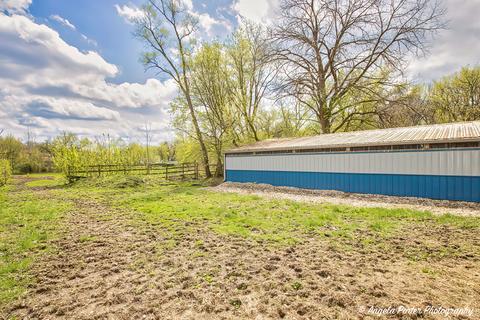 1515 Sudeenew Dr, Johnsburg, IL 60051 photo 5