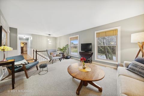 1901 Killdeer Dr, Naperville, IL 60565 photo 8