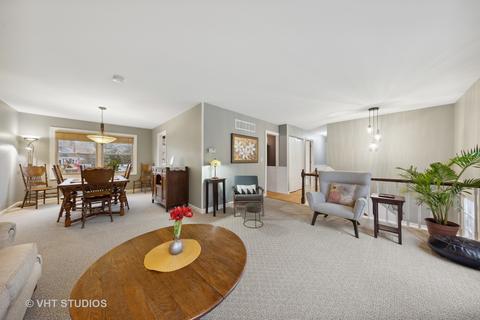 1901 Killdeer Dr, Naperville, IL 60565 photo 3