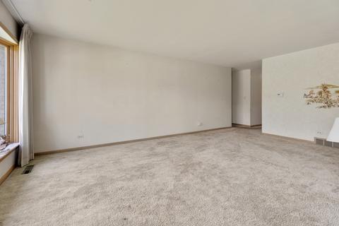 1760 Euclid Ave, Mount Prospect, IL 60056 photo 4