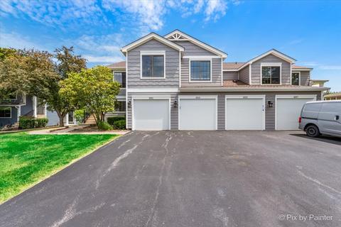 1013 Westchester Cir, Schaumburg, IL 60193