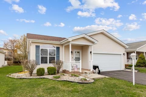 130 Gulfstream Ct, Grayslake, IL 60030