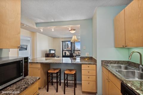30 E Huron St #2908, Chicago, IL 60611 photo 4