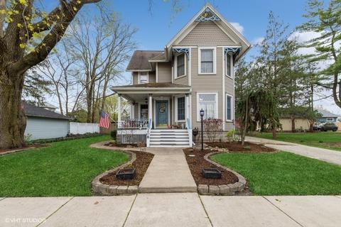 208 W North St, Peotone, IL 60468