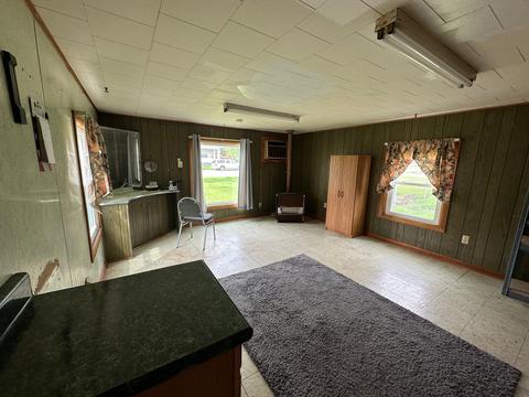 101 E Hancock St, Longview, IL 61852 photo 7