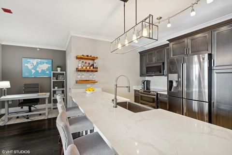 100 E 14th St #2803, Chicago, IL 60605 photo 8