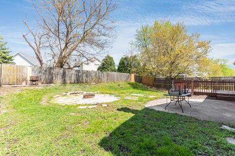 112 Thackeray Dr, Bolingbrook, IL 60440 photo 24