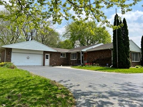 1884 Meadowview Ave, Kankakee, IL 60901 photo 1