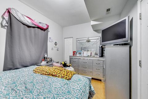 4237 W School St, Chicago, IL 60641 photo 31
