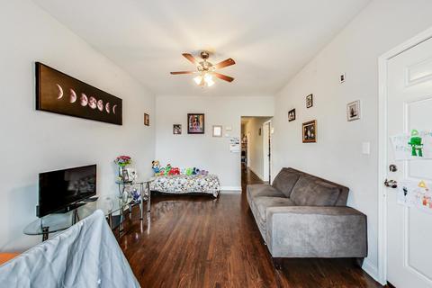 4237 W School St, Chicago, IL 60641 photo 7