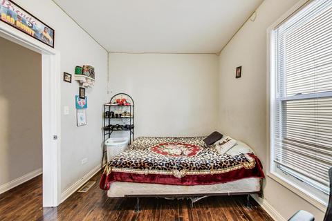 4237 W School St, Chicago, IL 60641 photo 15