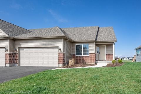 2217 Concord Dr, Sycamore, IL 60178