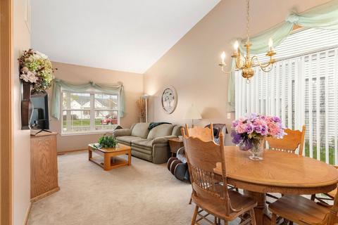 2818 Sun Valley Dr, Plainfield, IL 60586 photo 8