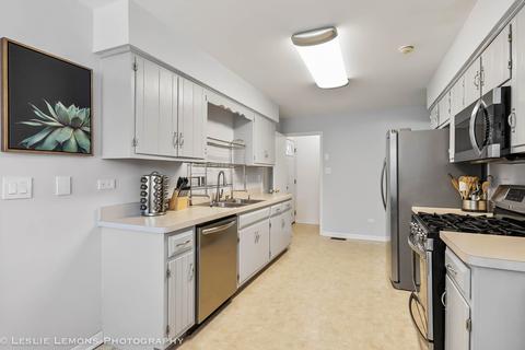 2003 Great Falls Dr, Plainfield, IL 60586 photo 14