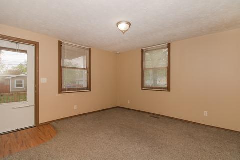 805 S Wright St, Bloomington, IL 61701 photo 4