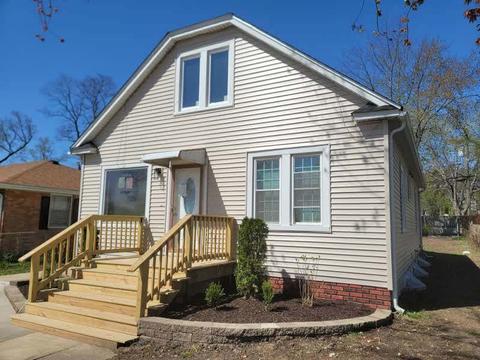 1922 Lewis Ave, North Chicago, IL 60064