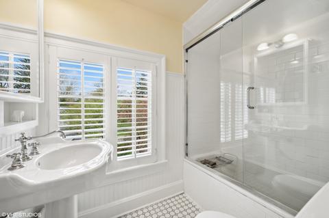 648 Pine St, Winnetka, IL 60093 photo 34