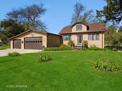 15 N588 Edwards Ave, East Dundee, IL 60118