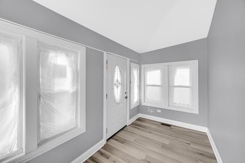 136 E 118th Pl, Chicago, IL 60628 photo 8