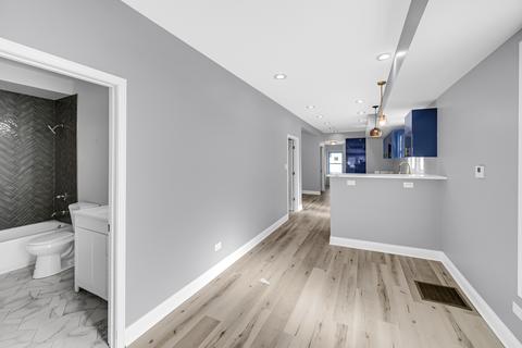 136 E 118th Pl, Chicago, IL 60628 photo 11