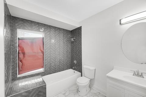 136 E 118th Pl, Chicago, IL 60628 photo 15