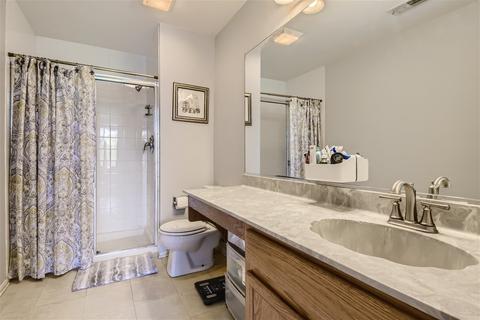 375 Aberdeen Ct #2, Bartlett, IL 60103 photo 18
