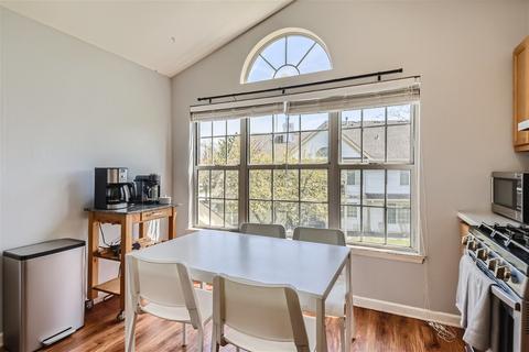 375 Aberdeen Ct #2, Bartlett, IL 60103 photo 7