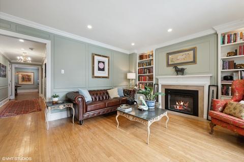 210 E Pearson Ave #15D, Chicago, IL 60611 photo 9
