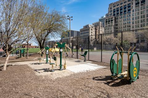 210 E Pearson Ave #15D, Chicago, IL 60611 photo 33