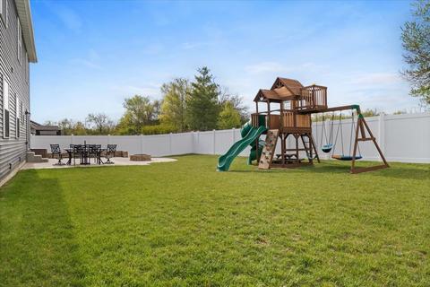 502 Raef Rd, Downs, IL 61736 photo 26