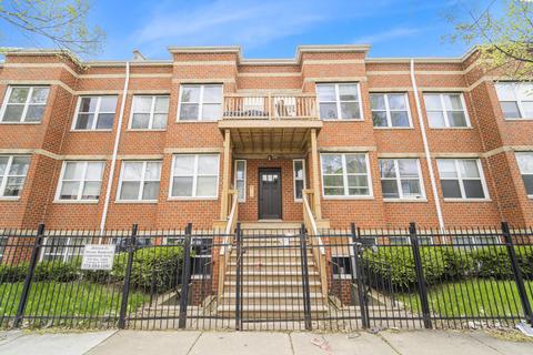 2231 W Warren Blvd #D2, Chicago, IL 60612