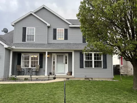 801 Chickory Dr, Champaign, IL 61822