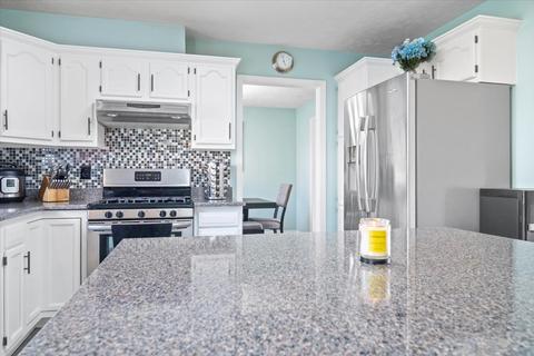 1500 Donegal Dr, Normal, IL 61761 photo 7